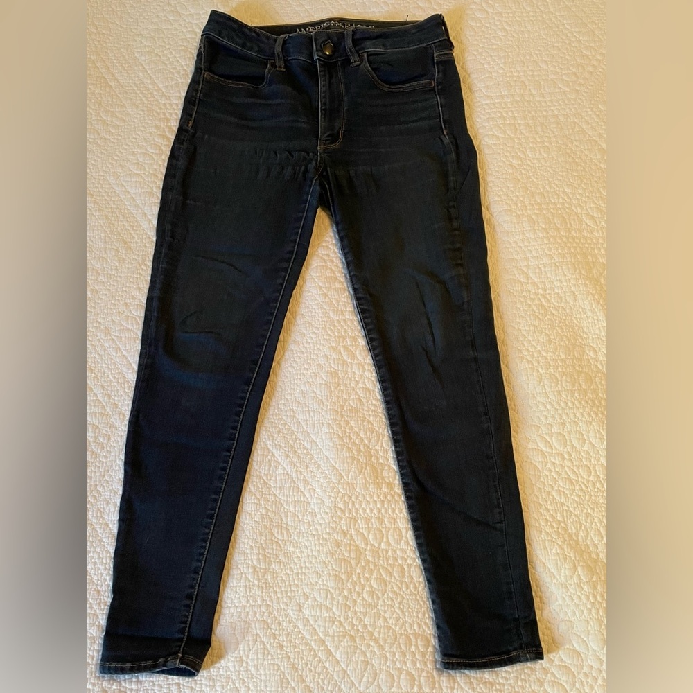 American Eagle Outfitters high-rise jegging size 6 short